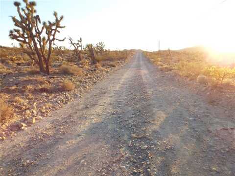 17001 N Mead Drive, Dolan Springs, AZ 86441