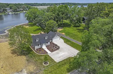 24520 84th St, Salem, WI 53168