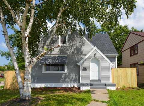 4482 N 60th St, Milwaukee, WI 53218