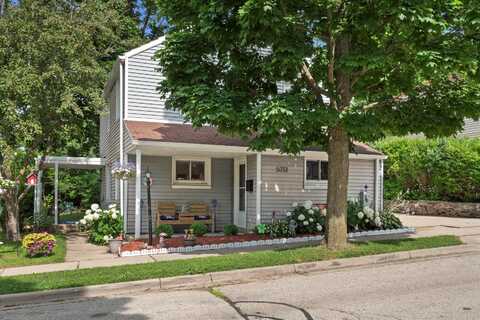 5713 Clover Ln, Greendale, WI 53129