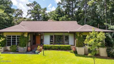 748 Captain Kell Drive, Macon, GA 31204