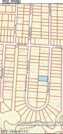 E James Circle, Pass Christian, MS 39571
