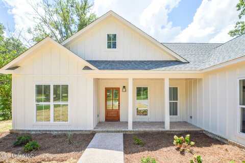 27 Sykes Road, Starkville, MS 39759