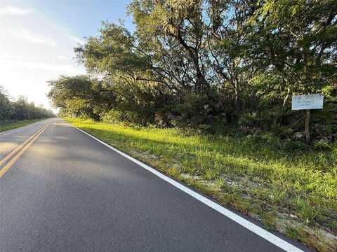 22 INTERLACHEN LAKES ESTS, FLORAHOME, FL 32140