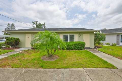 302 CANTON COURT, SUN CITY CENTER, FL 33573