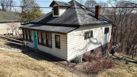 123 Sims Ln, Charleroi, PA 15022