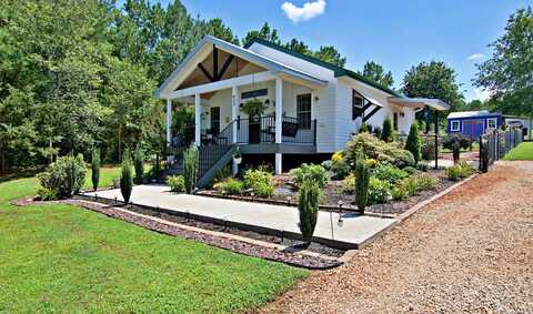 933 Dogwood Lane, Townville, SC 29689