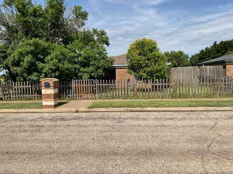 3126 PITTSBURG Street, Amarillo, TX 79103