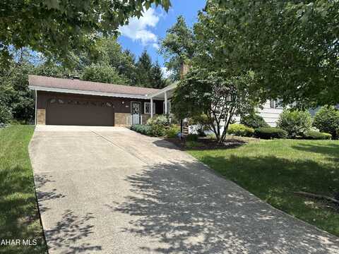 113 Linden Street, Hollidaysburg, PA 16648