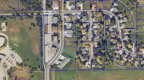 1606 Olive Drive, Aberdeen, SD 57401