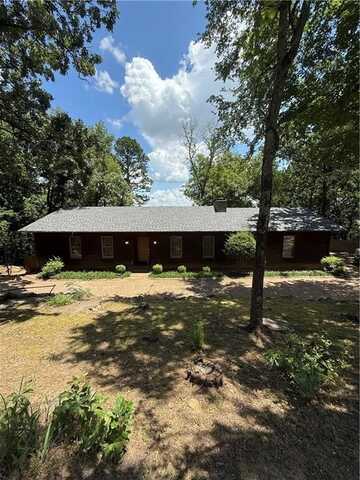 1105 Skyline DR, Russellville, AR 72802