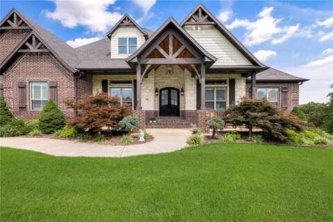 5740 Sparkling RD, Springdale, AR 72764