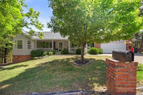 1 Narrows DR, Holiday Island, AR 72631