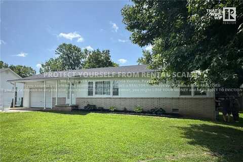 1 Montgomery ST, Fayetteville, AR 72701