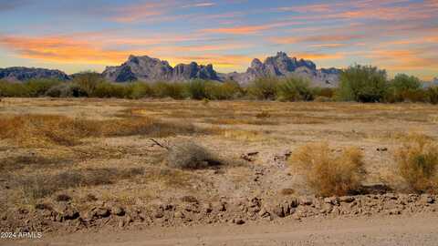 7770 S 543rd Avenue, Tonopah, AZ 85354