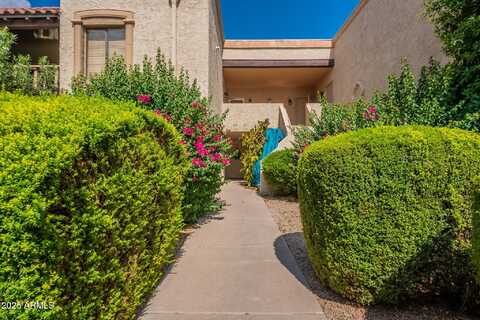 8649 E ROYAL PALM Road, Scottsdale, AZ 85258