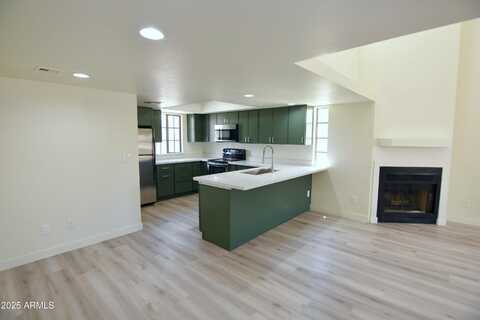 2020 W UNION HILLS Drive, Phoenix, AZ 85027