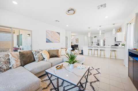7161 N 128TH Avenue, Glendale, AZ 85307