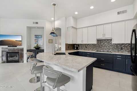 11000 N 77TH Place, Scottsdale, AZ 85260