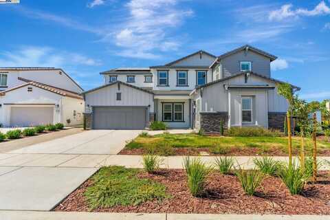 665 River Bend Dr, Lathrop, CA 95330