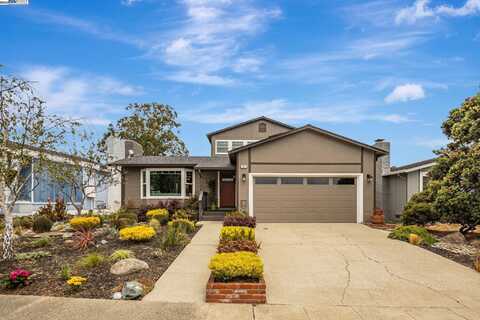 190 Shelter Cove Drive, Half Moon Bay, CA 94019