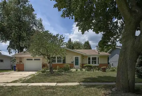 257 Fairview Drive, Saint Charles, IL 60174
