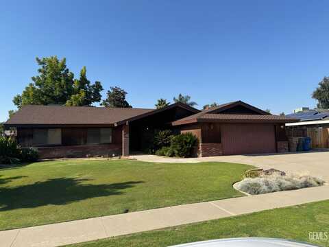 7304 Lucille Avenue, Bakersfield, CA 93308