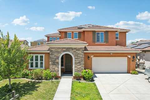 2104 Hunt Street, Woodland, CA 95776
