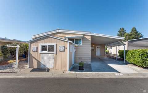 33 Circular Juarez, Rohnert Park, CA 94928