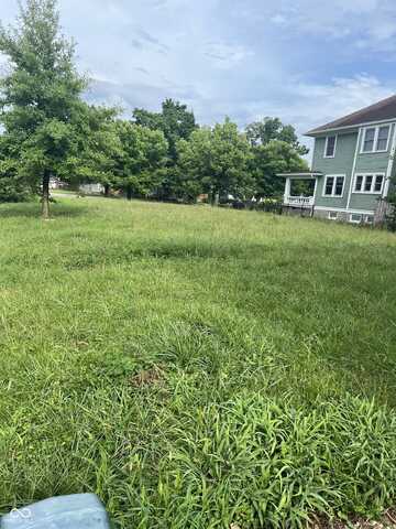 2366 N College Avenue, Indianapolis, IN 46205