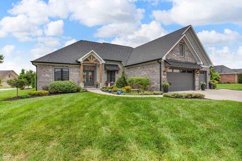 121 Lakeside Drive, Pittsboro, IN 46167