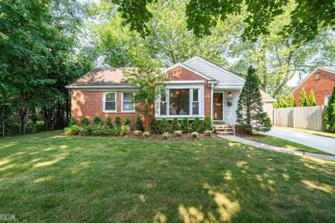 1186 S Eton, Birmingham, MI 48009