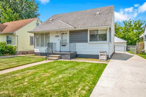 23733 Lexington, Eastpointe, MI 48021