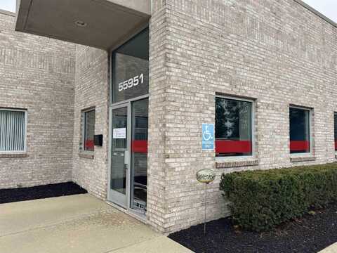 55951 Gratiot, Chesterfield, MI 48051