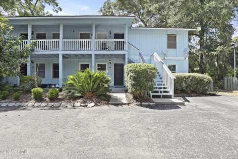 25 Sams Point Road, Beaufort, SC 29907