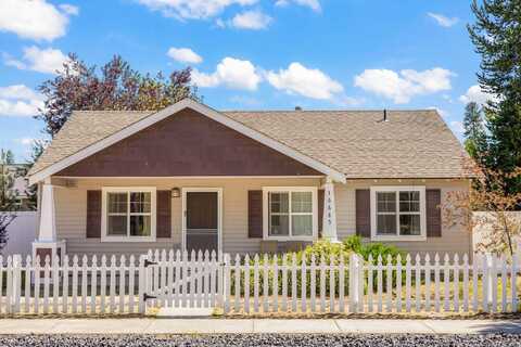 16685 William Foss Road, La Pine, OR 97739