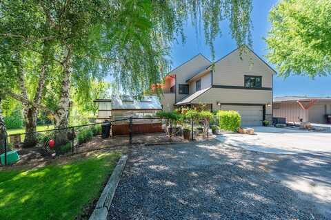 101 NE Marmot Lane, Prineville, OR 97754