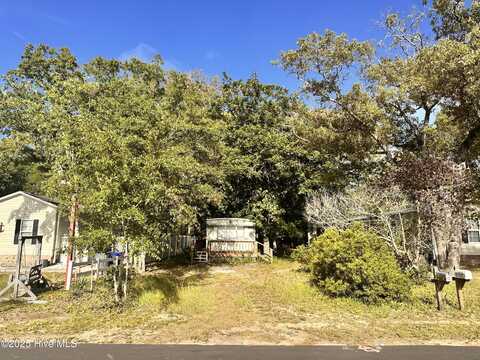 310 NE 75th Street, Oak Island, NC 28465