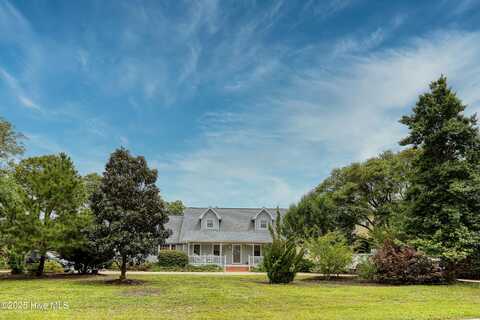 2020 Robert Ruark Drive SE, Southport, NC 28461
