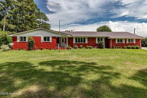 220 Airport Road NE, Pikeville, NC 27863