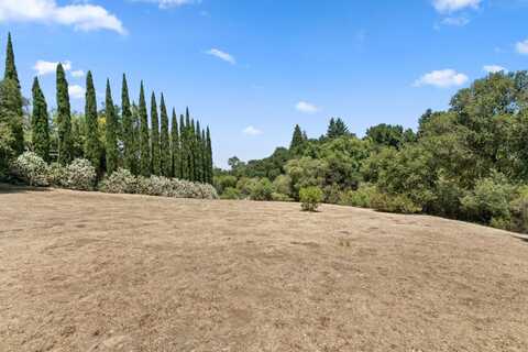 11027 Eastbrook AVE, LOS ALTOS, CA 94024