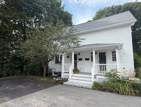 9 Temple Pl, Andover, MA 01810