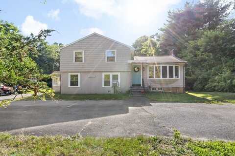 180 Moulton St, Rehoboth, MA 02769
