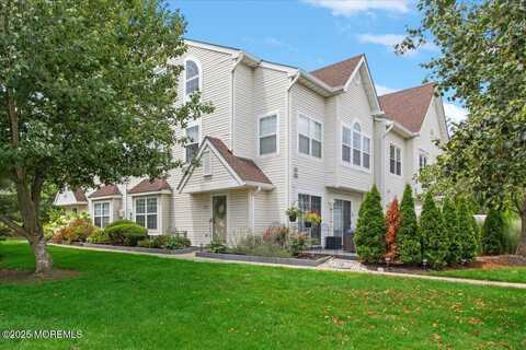 22 Richmond Court, Tinton Falls, NJ 07712