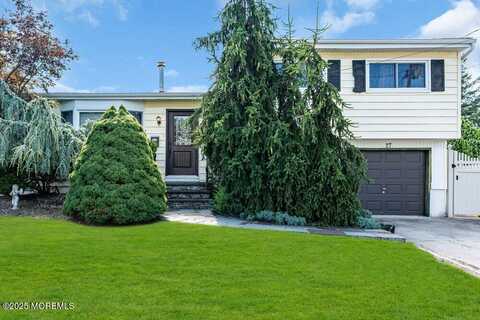 27 Holly Street, Old Bridge, NJ 08857