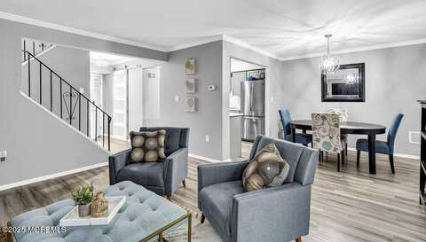 10 Peacock Place, Howell, NJ 07731