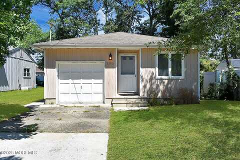 3105 Pocahontas Avenue, Point Pleasant Boro, NJ 08742