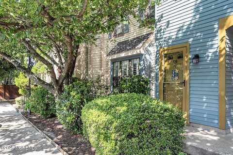 109 Dundee Court, Aberdeen, NJ 07747