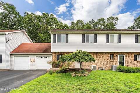 11 Desiree Court, Howell, NJ 07731