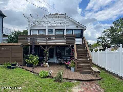 554 Princeton Avenue, Brick, NJ 08724